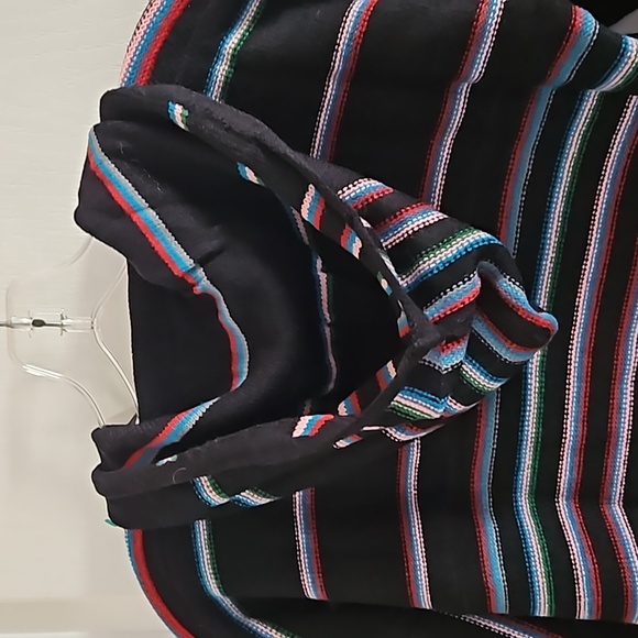 Helen Sue short sleeved sweater with hood - Picture 6 of 7